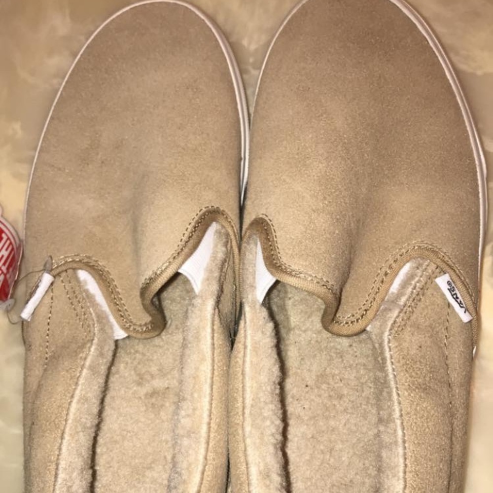 Vans men’s 9 sherpa lined slip ons